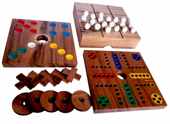 Pig Hole Schweinchenspiel, Pig Hole, Tic Tac Toe und Ludo, Ludjamgo 6 und nach Haus Familienspiele in einer Spielebox in den Maßen 18,0 x 18,0 x 5,5 cm, big hole samanea wooden game