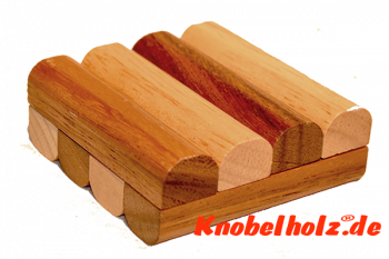 Floss Puzzle Brain Teaser, Knobelspiel ein Puzzle aus Holz mit den Maßen 6,5 x 6,5 x 3,5 cm samanea wooden brain teaser