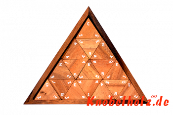 Triomino Triangle das Dreiecks Domino mit Zahlen spielen und rechnen lernen mit Kindern ...schön aufgepasst jetzt müssen immer 2 zahlen pro Seite zueinander passen.