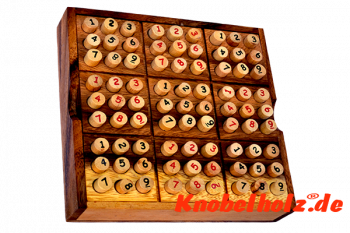 Sudoku das verflixte Zahlenspiel, Zahlenrätsel für eine Person nimm Vorlagen aus der Zeitungg stecke sie ein und los....