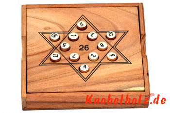 Star 26 Strategie Spiel für eine Person das bekannte Steckhalma hier zum rechnen oder auch Solitaire in einer Sternversion