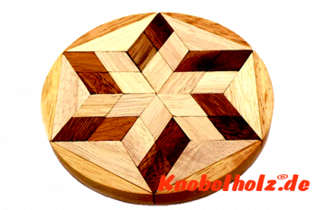 Mosaik Design Puzzle Beispiel Mosaik Legespiel in Holzboard mit den Maßen 13,0 x 13,0 x 2,0 cm samanea wooden brain teaser