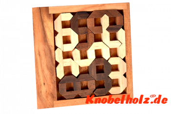Zahlen Puzzle Holz Number Puzzle 1-9  in Holzboard mit den Maßen 14,2 x 14,0 x 1,5 cm samanea wooden brain teaser 