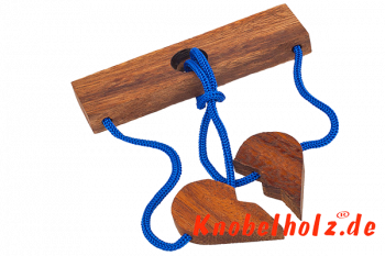 String Puzzle Herz Romeo und Julia das Schnurpuzzle oder Stringpuzzle beide Kugeln sollen sich auf einer Seite treffen