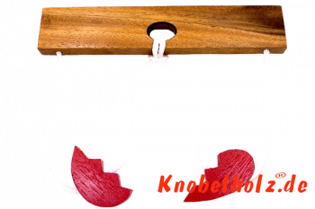 String Puzzle Herz XL Romeo und Julia das Schnurpuzzle oder Stringpuzzle beide Kugeln sollen sich auf einer Seite treffen